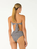 Top de Bikini Aluna Naira